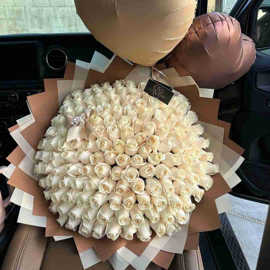 گفتی ای ساقی آرامم کن دیوانه ام رامم کن با صدای زن