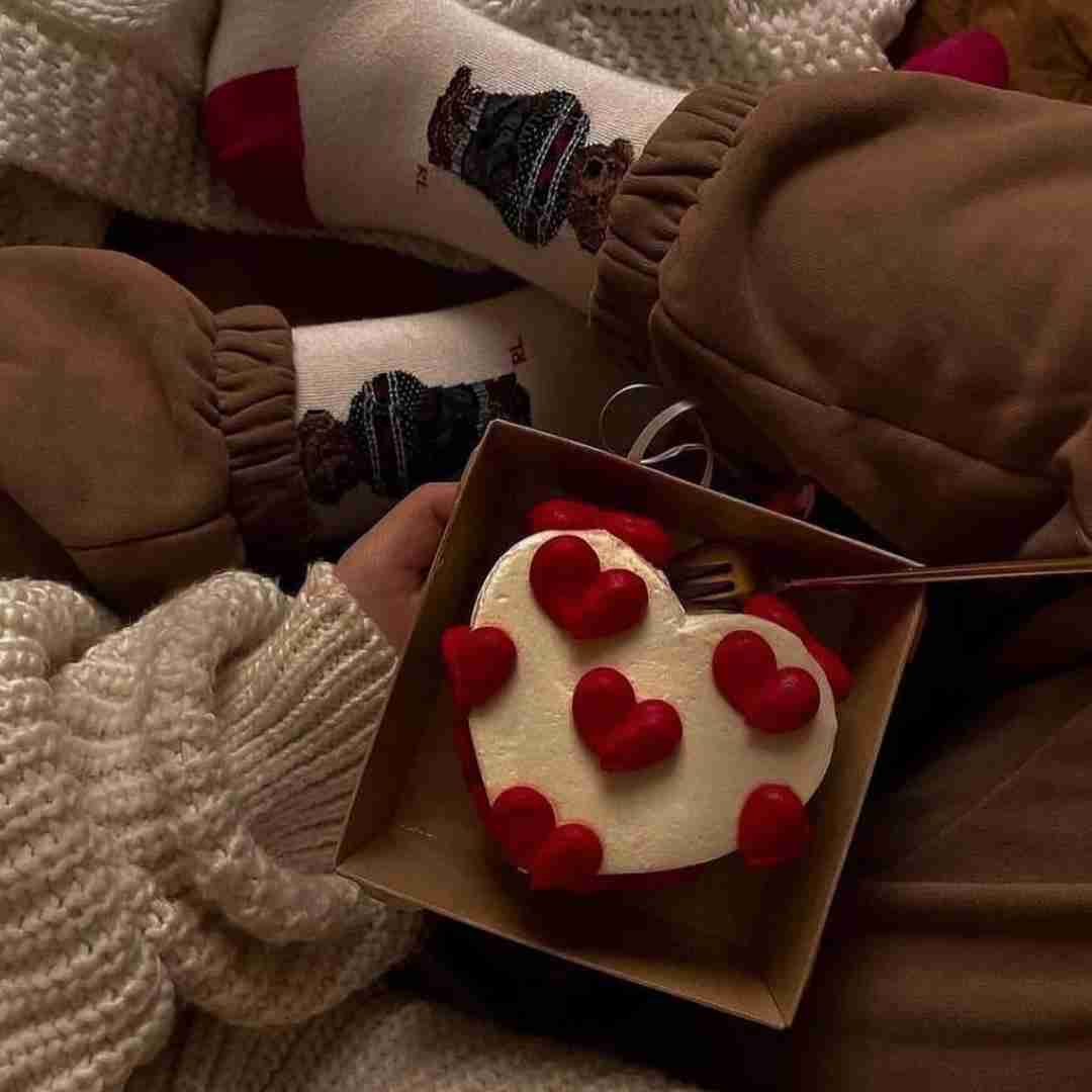  اگه صد سال بگذره باز منتظر میشینم