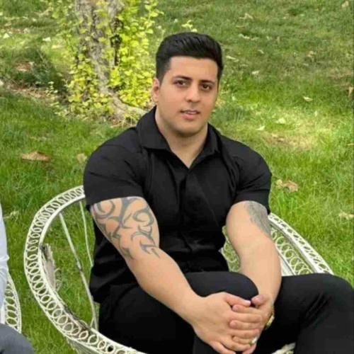 سبحان رستمی بگو کی شده هم دردت اسم کیه که