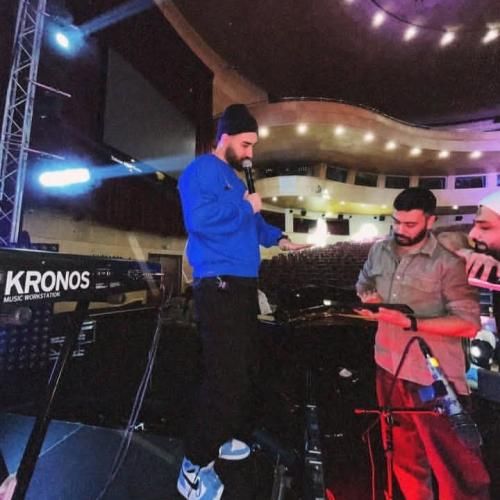 علی یاسینی من هنوزم سر تو بی جنبه ام مث تو نیستم