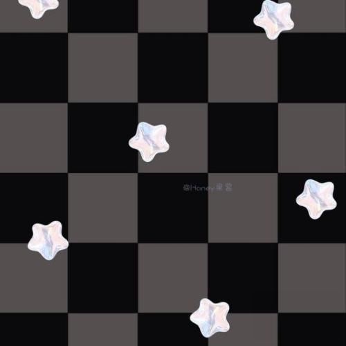 من خندیدم به دنیا مث عکس بچگیام